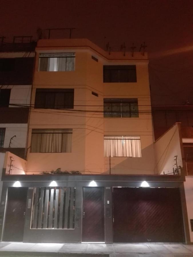 Mini Departamento Tambo Huascar 2 Hotel Lima Exterior photo